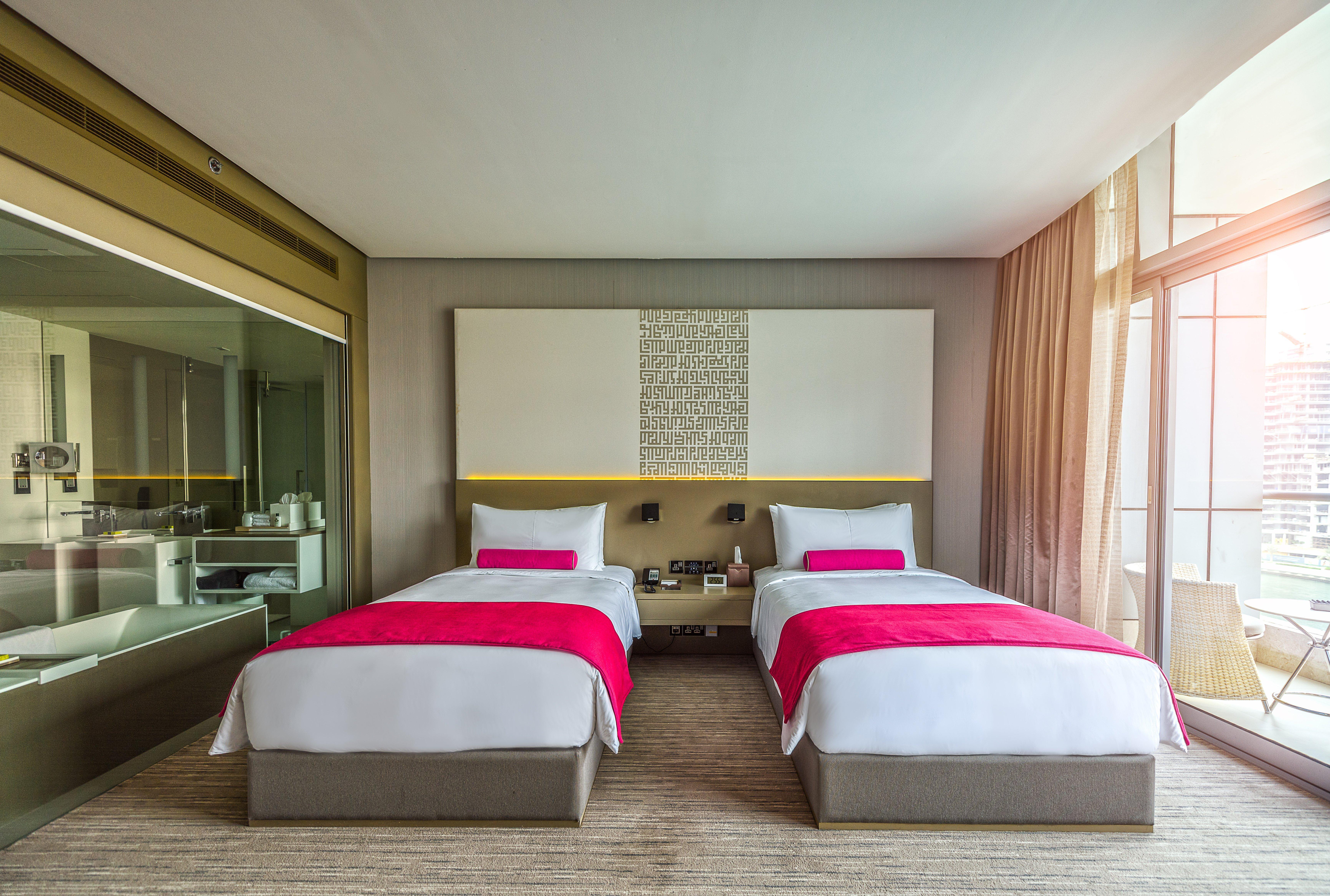 Intercontinental Dubai Marina By Ihg Hotel Kültér fotó Deluxe Room