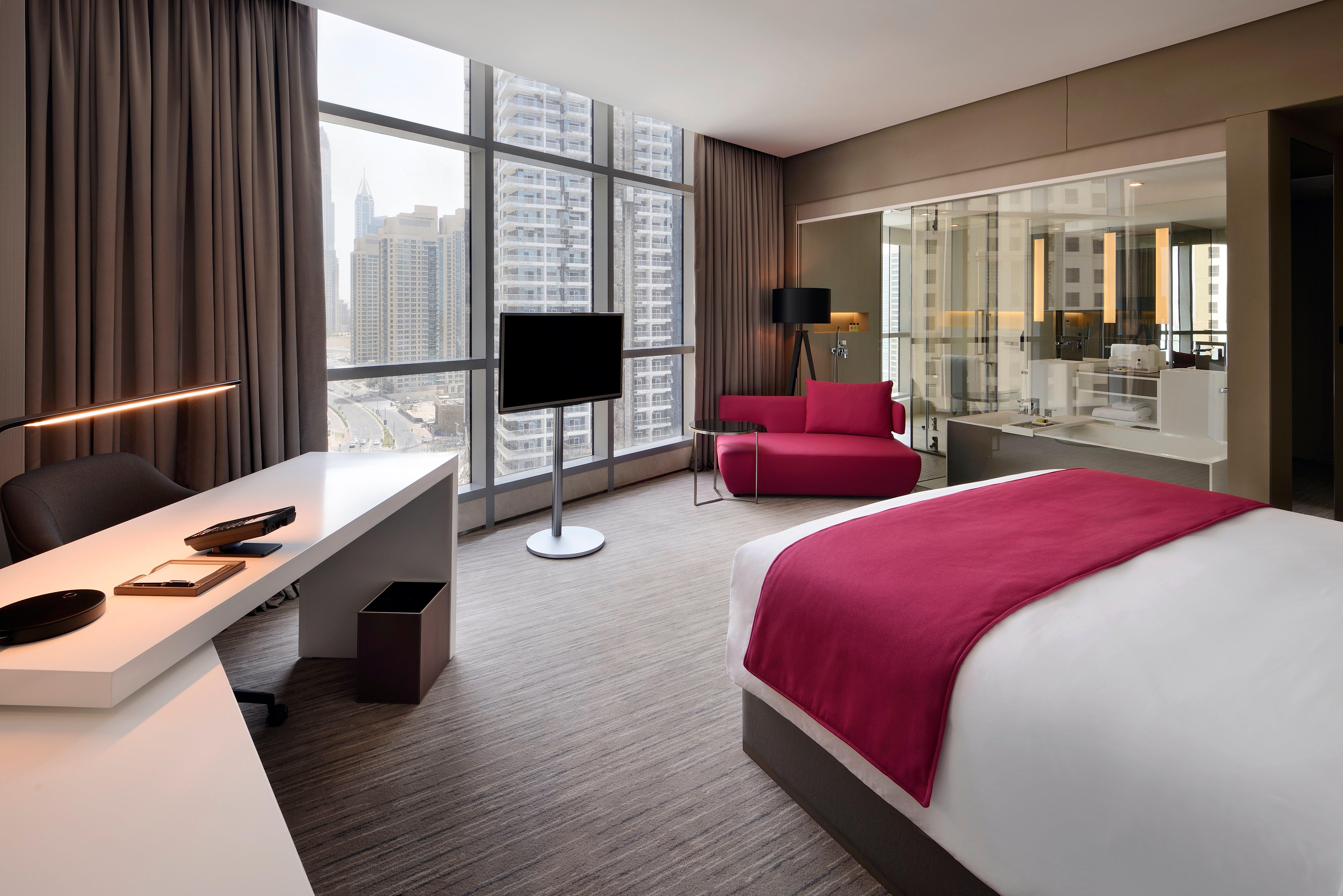 Intercontinental Dubai Marina By Ihg Hotel Kültér fotó Deluxe Room