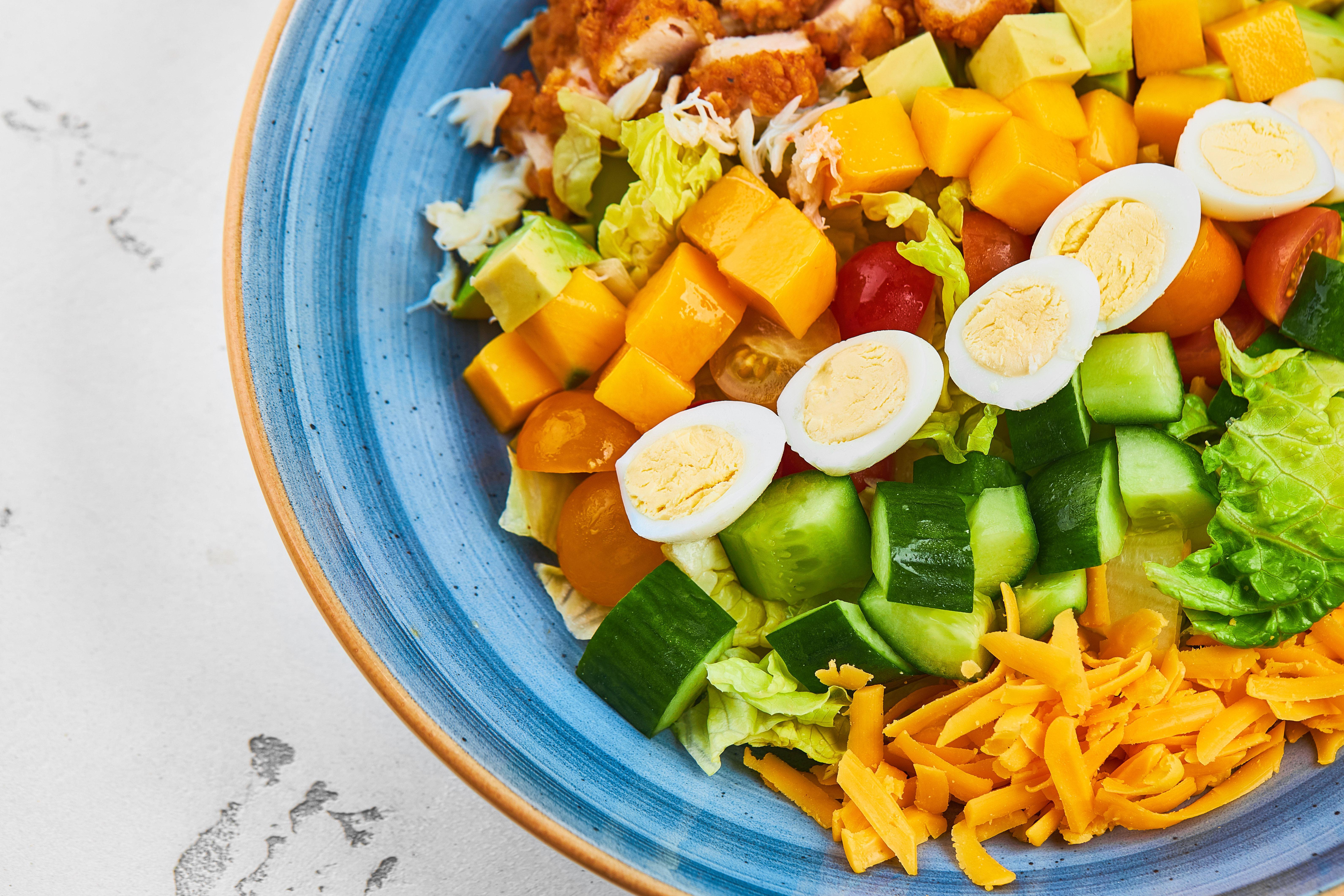 Intercontinental Dubai Marina By Ihg Hotel Kültér fotó A salad with hard-boiled eggs
